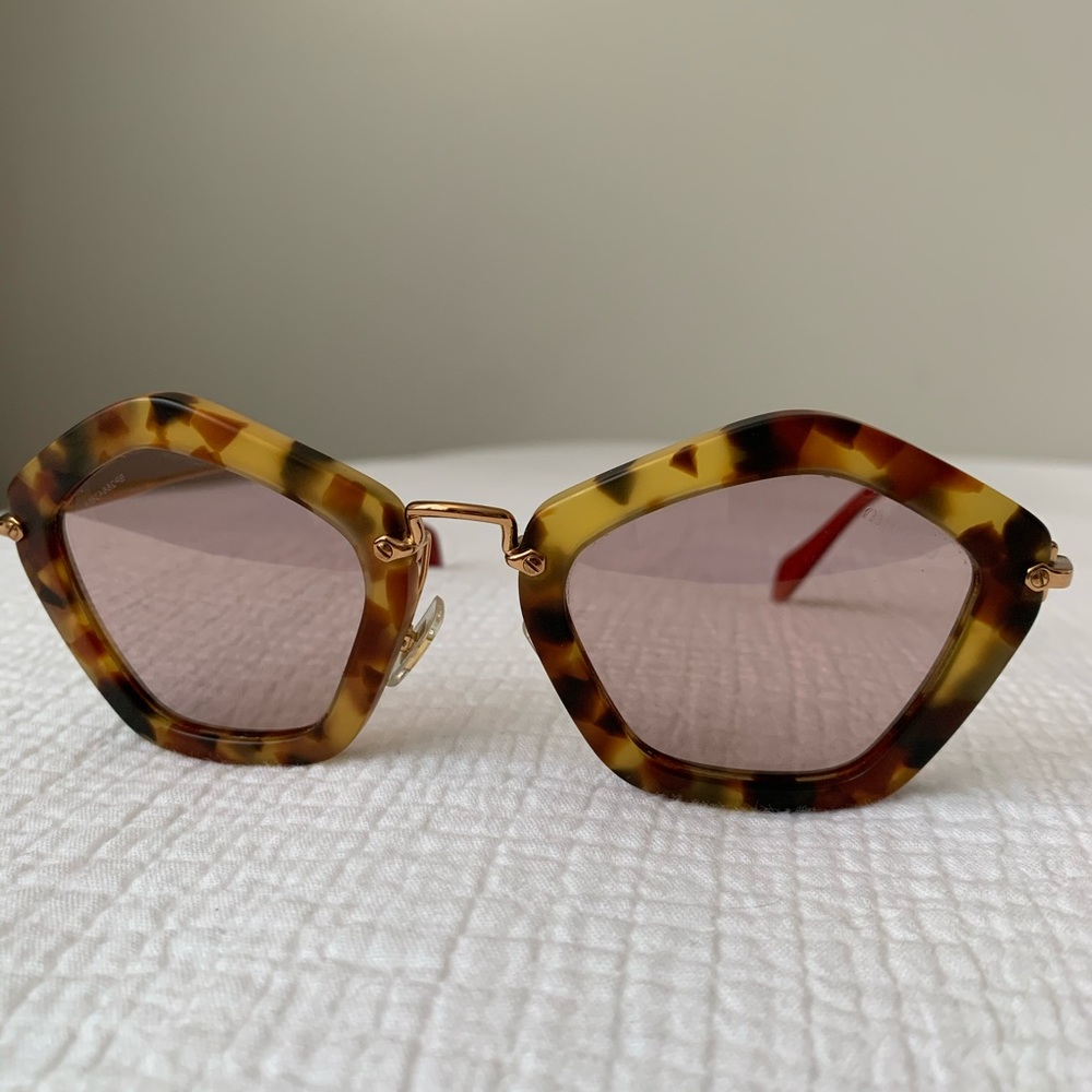 MIU MIU Sunglasses SMU06O Havana/Pink